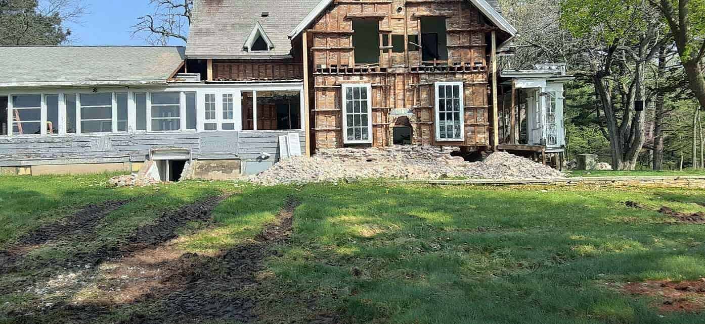 Dawn Manor Preservation